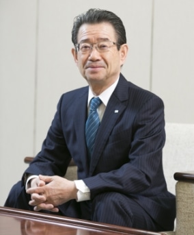 写真:光東株式会社 代表取締役 東 日出夫